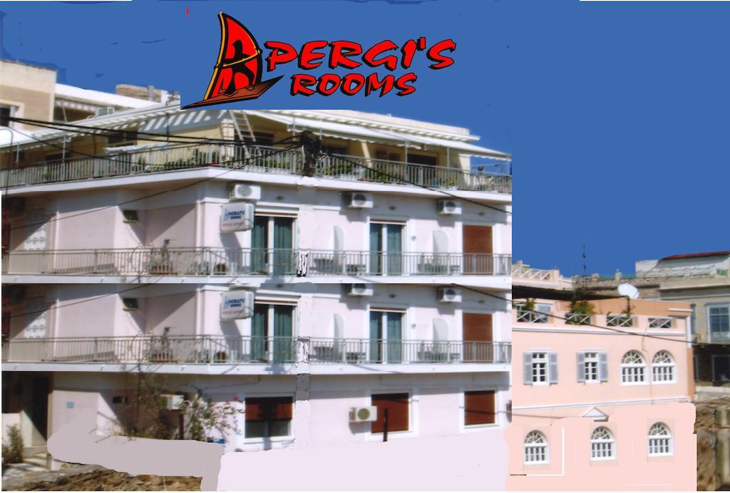 Apergis Rooms Ermoupoli Exterior photo